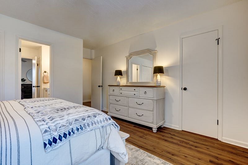 Furnished Finder property 541060_1 photo 13