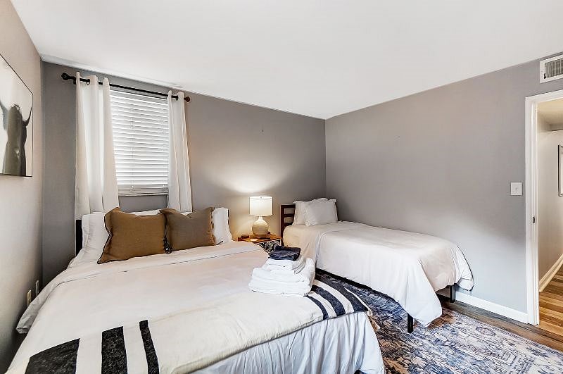 Furnished Finder property 541073_1 photo 25