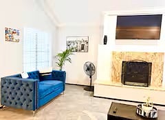 Living room 1