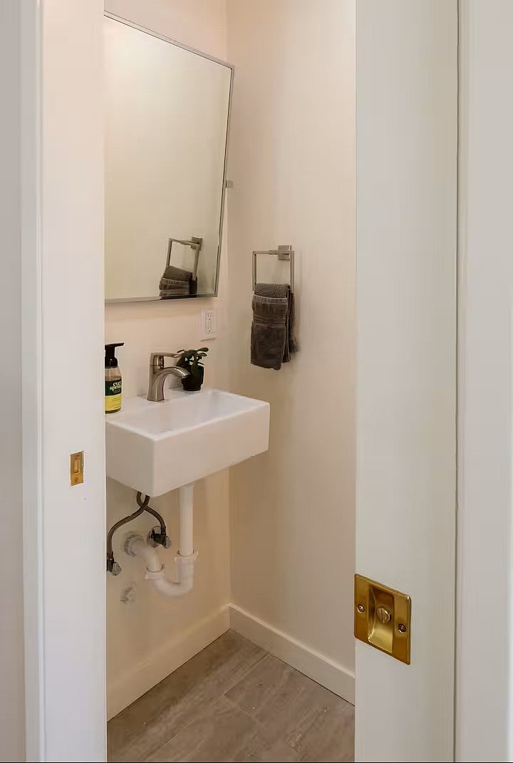 Furnished Finder property 541151_1 photo 24