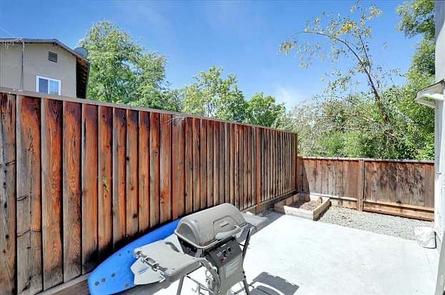 Furnished Finder property 541154_1 photo 7