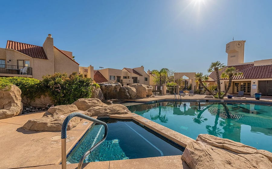 Heated Pool and Jacuzzi