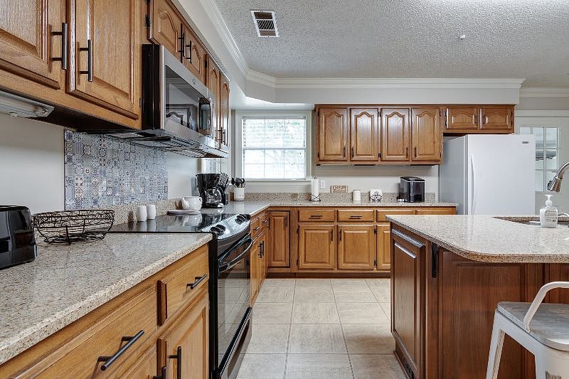 Furnished Finder property 541171_1 photo 12