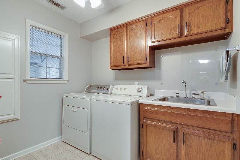 Furnished Finder property 541171_1 photo 17