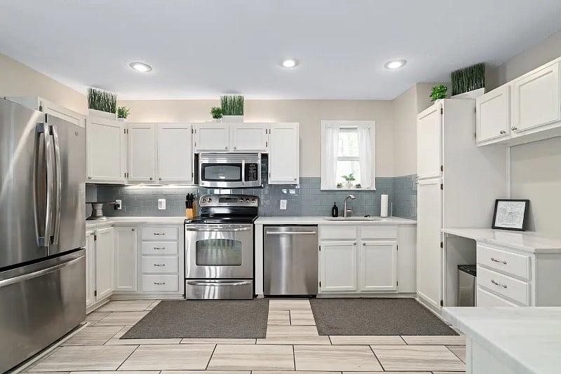 Furnished Finder property 541172_1 photo 9