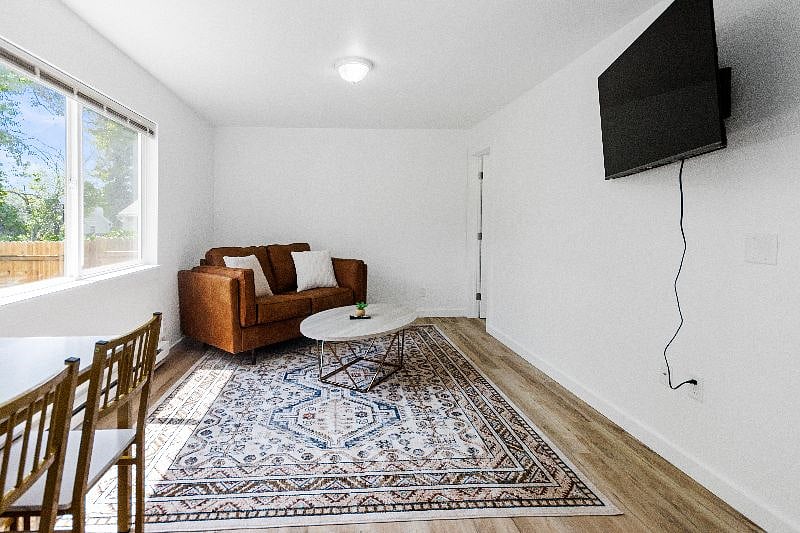 Furnished Finder property 541179_1 photo 11