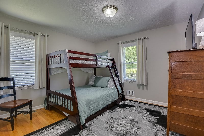 Furnished Finder property 541187_1 photo 13