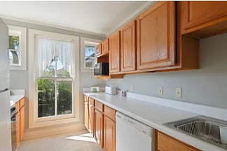 Furnished Finder property 541219_2 photo 3
