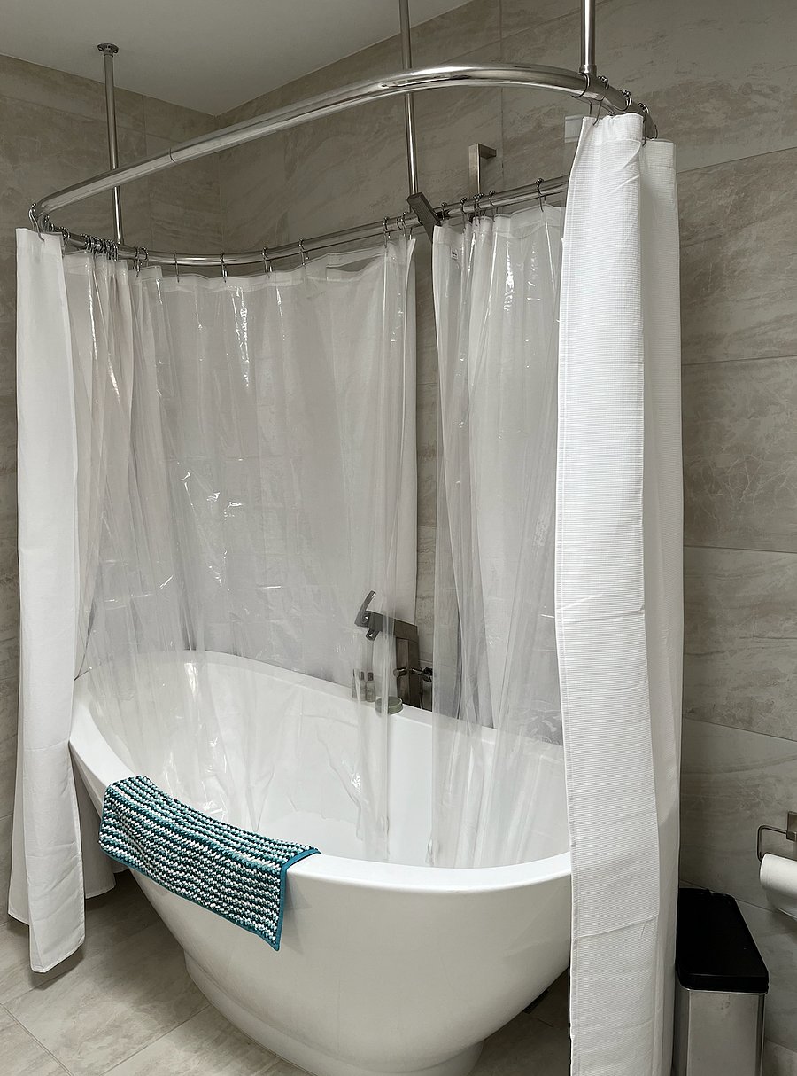 Shower/Tub Combo