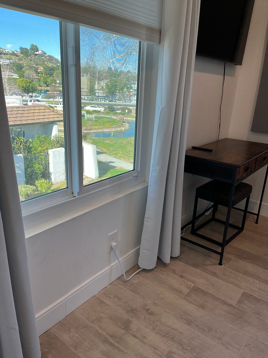 Furnished Finder property 541244_1 photo 12
