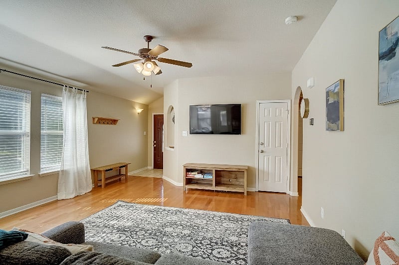 Furnished Finder property 541316_1 photo 8
