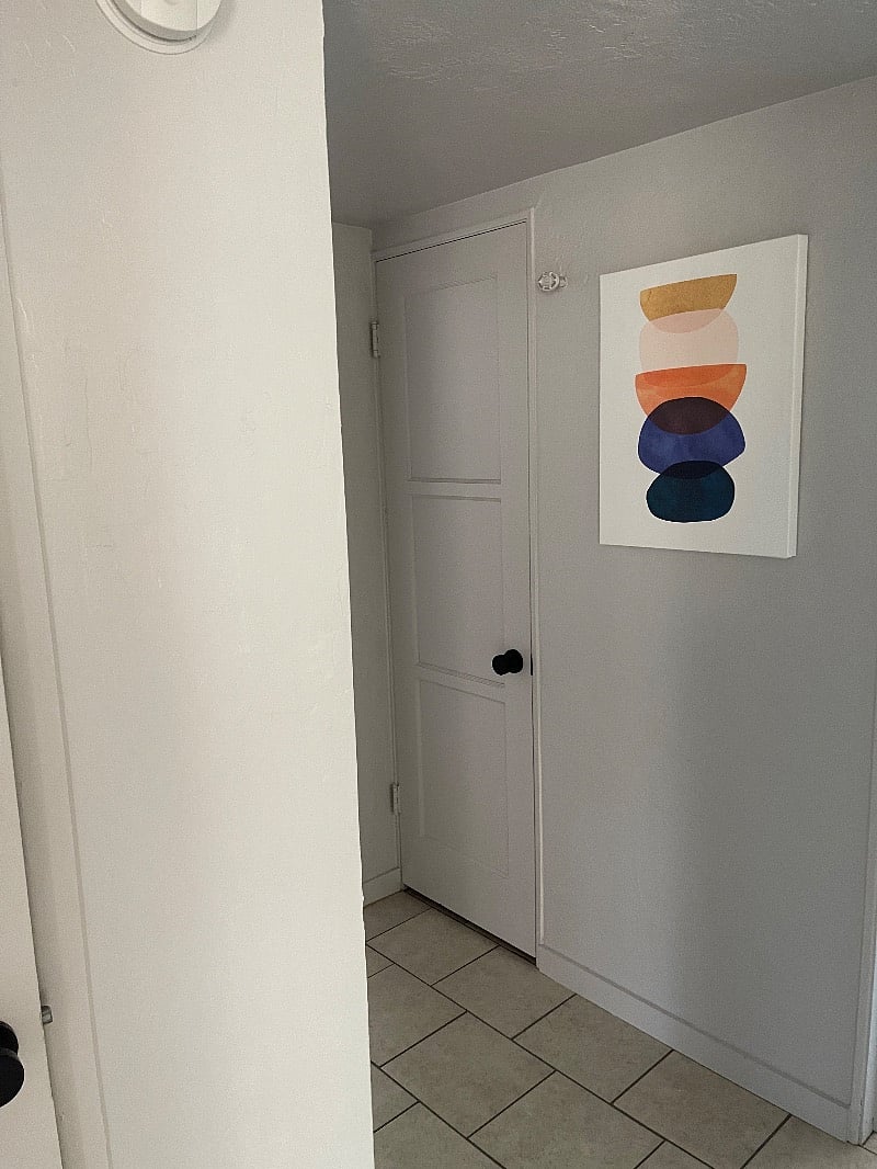 Hallway between the Two Bedrooms