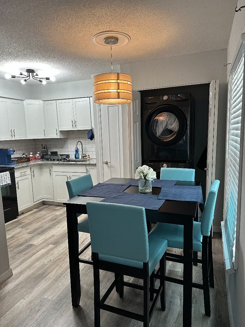 Furnished Finder property 541367_1 photo 4