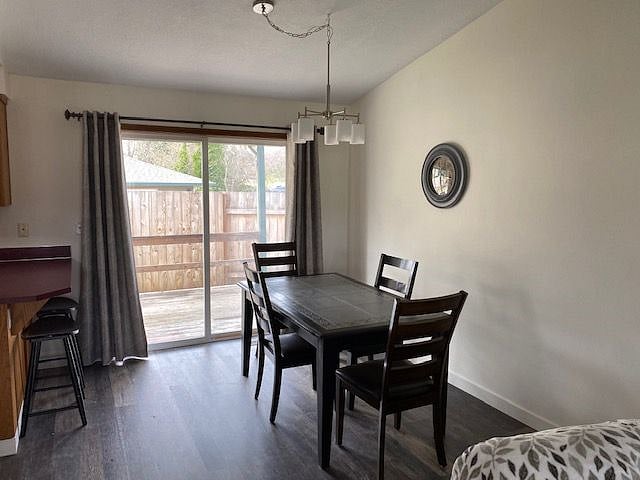 Dining Room with Seating for 4