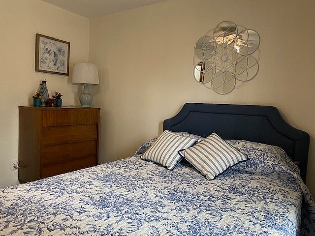 2nd Bedroom
Double Bed