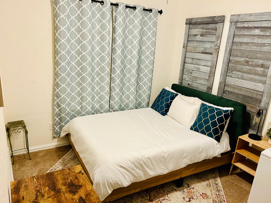 Furnished Finder property 541397_2 photo 9