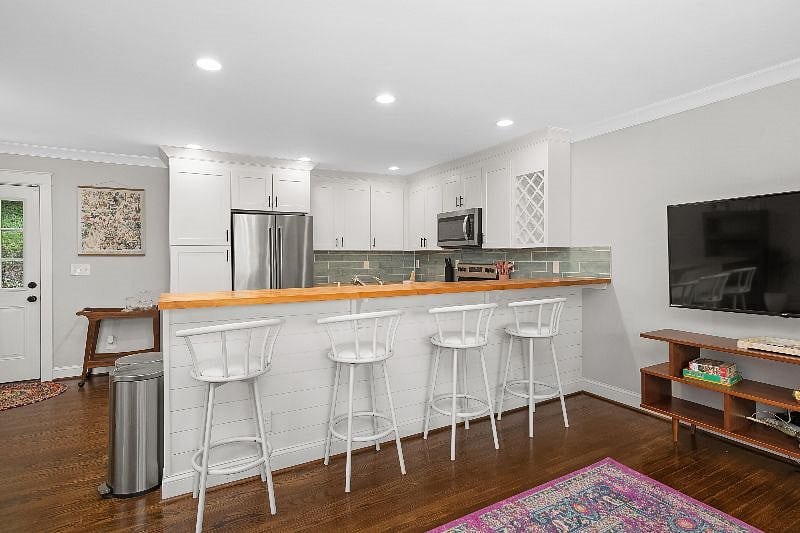 Furnished Finder property 541493_1 photo 12