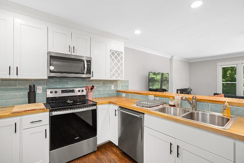 Furnished Finder property 541493_1 photo 15
