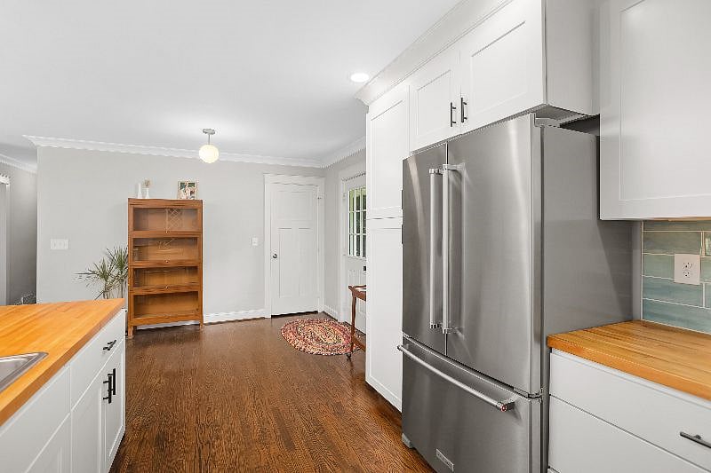 Furnished Finder property 541493_1 photo 17