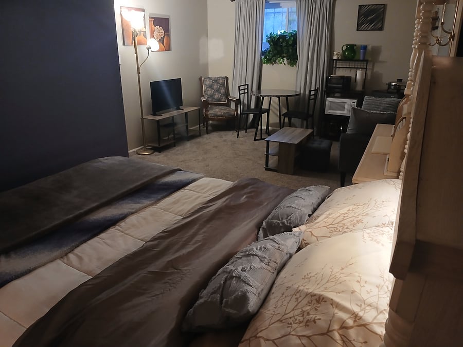 Furnished Finder property 541497_1 photo 12