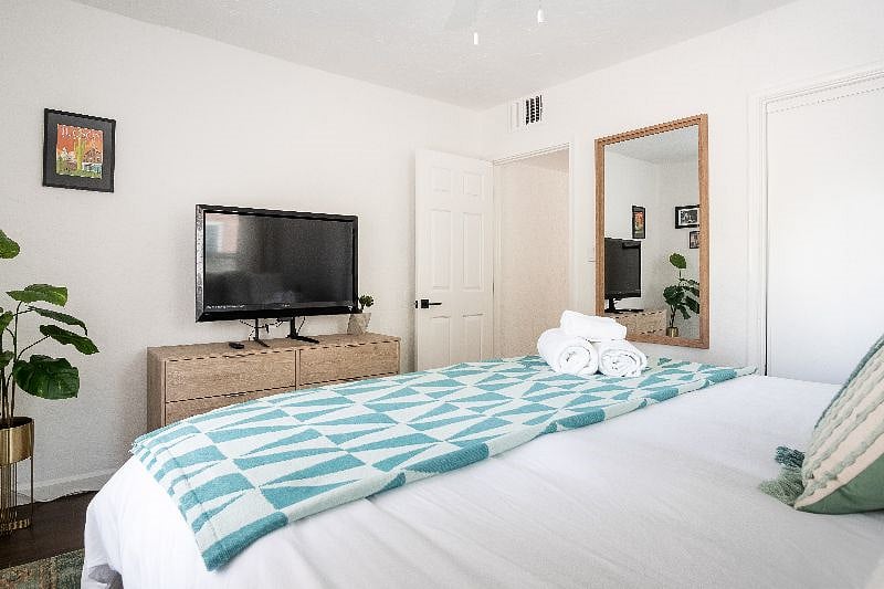 Furnished Finder property 541518_1 photo 10