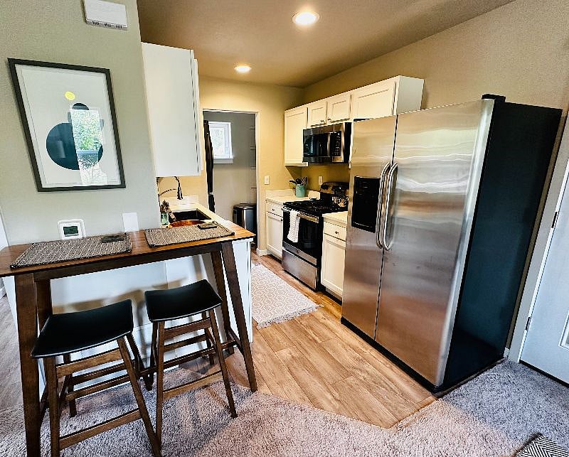 Furnished Finder property 541599_1 photo 3