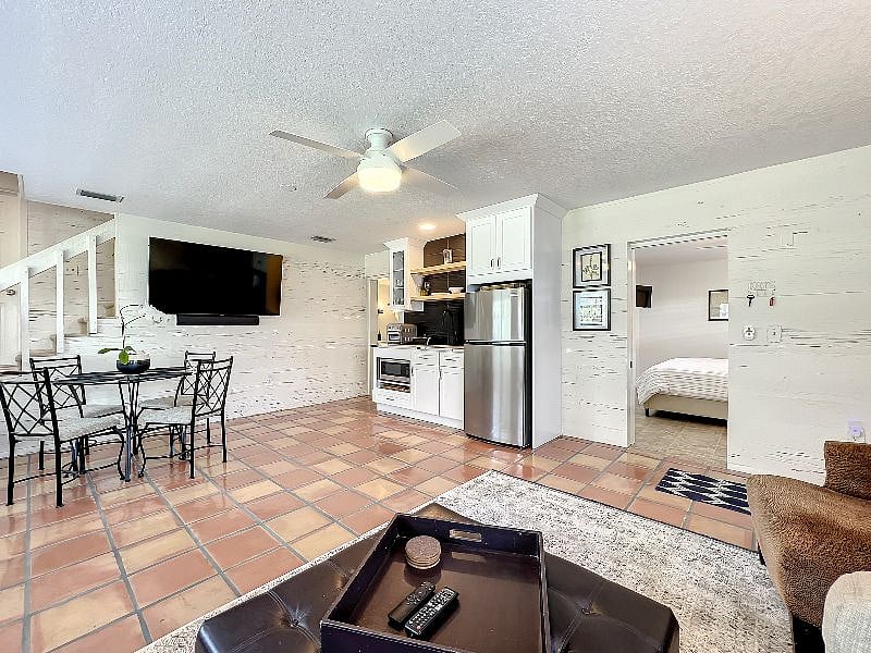Dining Area/Kitchen