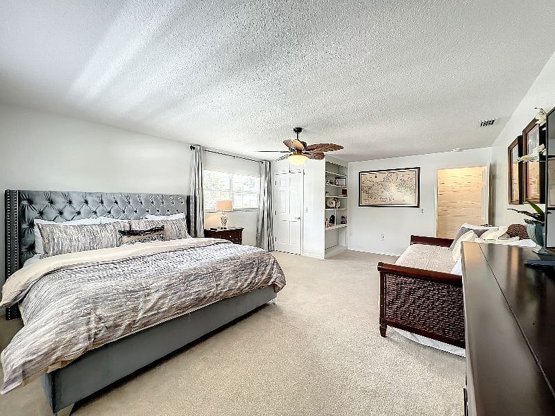 Upstairs bedroom