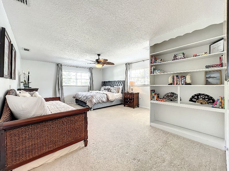 upstairs king bedroom/ desk/ trundle bed