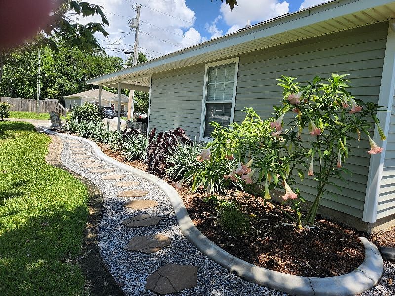 side walkway
