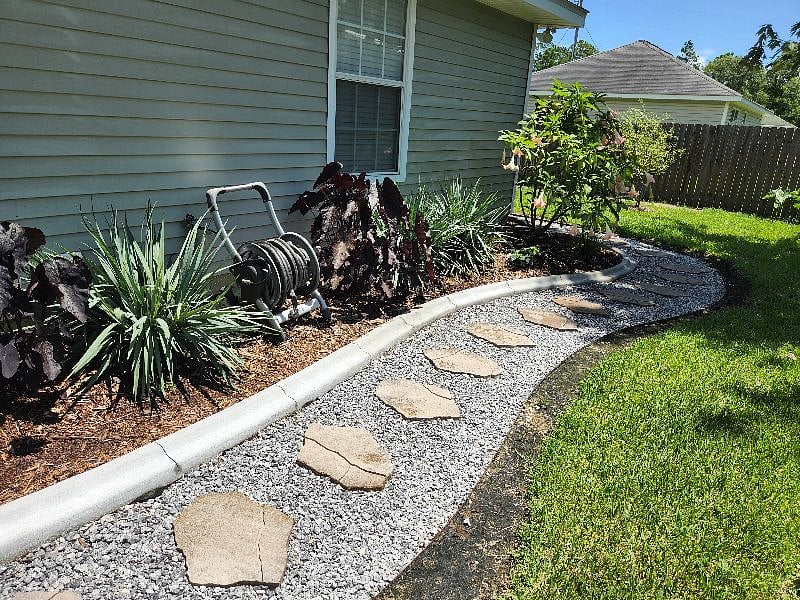 Side walkway