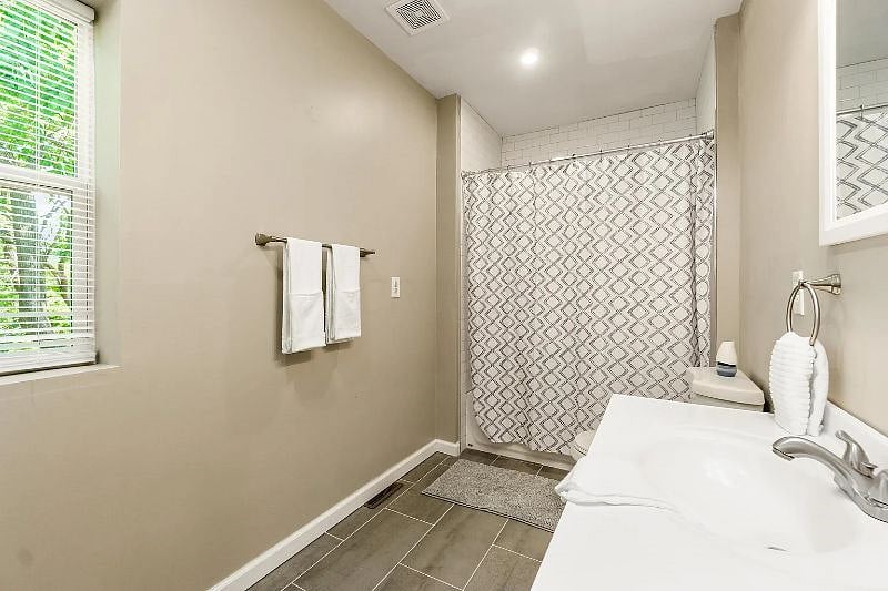 Furnished Finder property 541646_1 photo 22