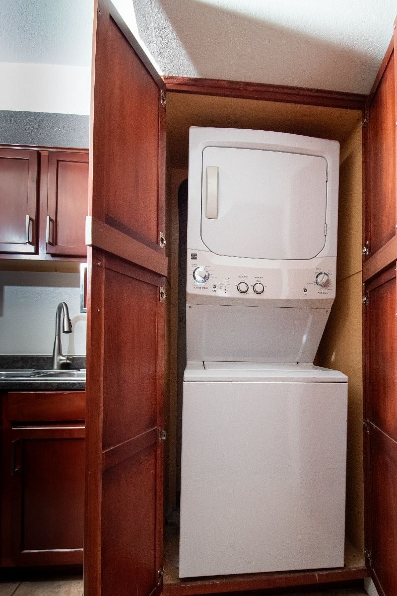 Furnished Finder property 541665_1 photo 16