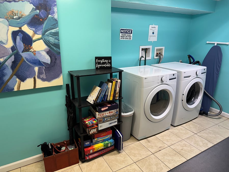 Common laundry room