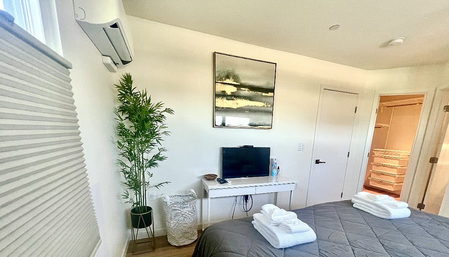 Furnished Finder property 541674_1 photo 12