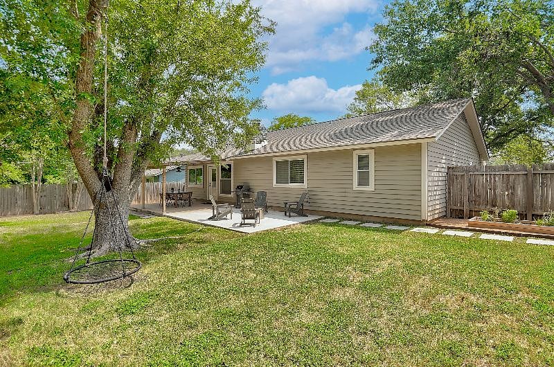 Enjoy your own private oasis - approx. 1/4 acre of landscaped backyard for your enjoyment