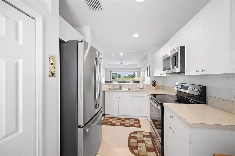 Furnished Finder property 541738_1 photo 15