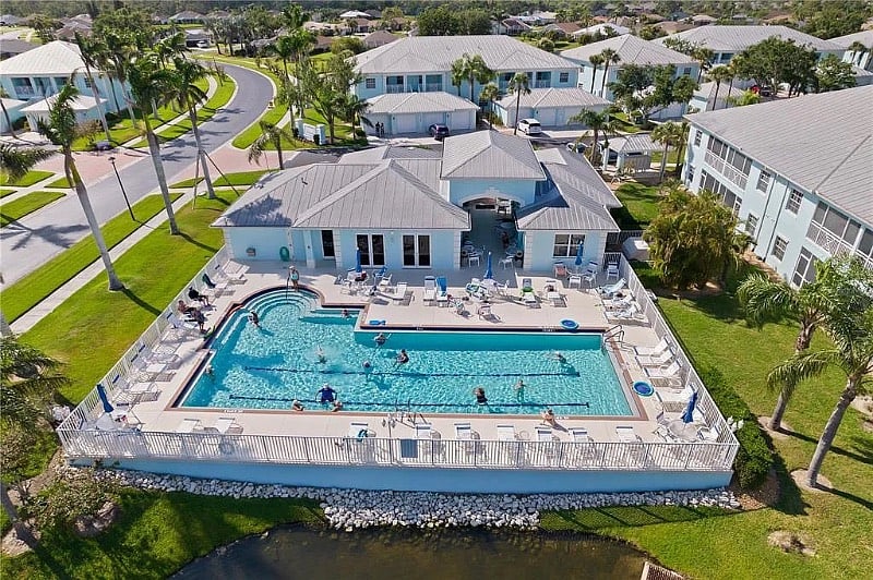 Furnished Finder property 541738_1 photo 22