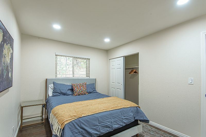 Furnished Finder property 541799_1 photo 31