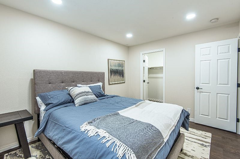 Furnished Finder property 541799_1 photo 35
