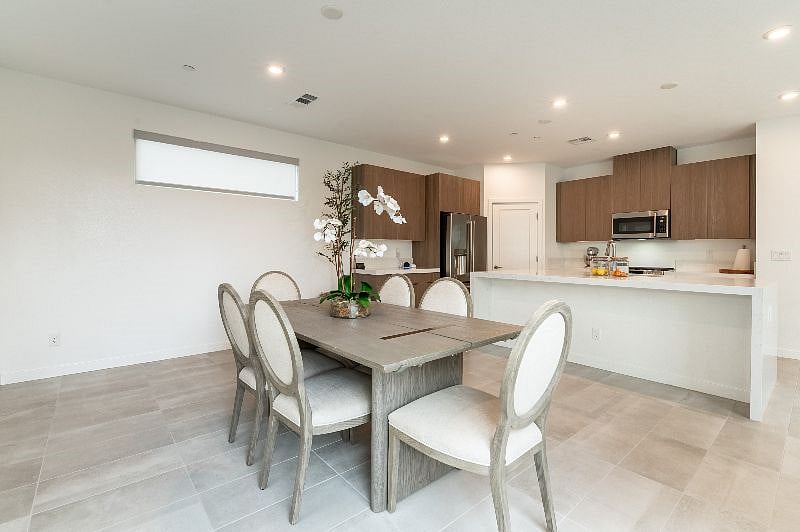 Furnished Finder property 541805_1 photo 14