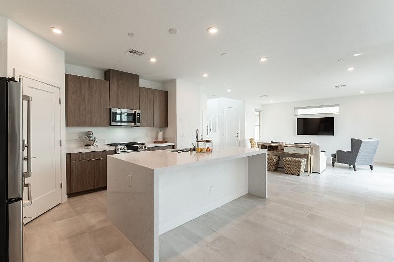 Furnished Finder property 541805_1 photo 13