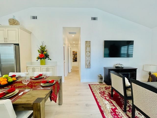 Furnished Finder property 541807_1 photo 4