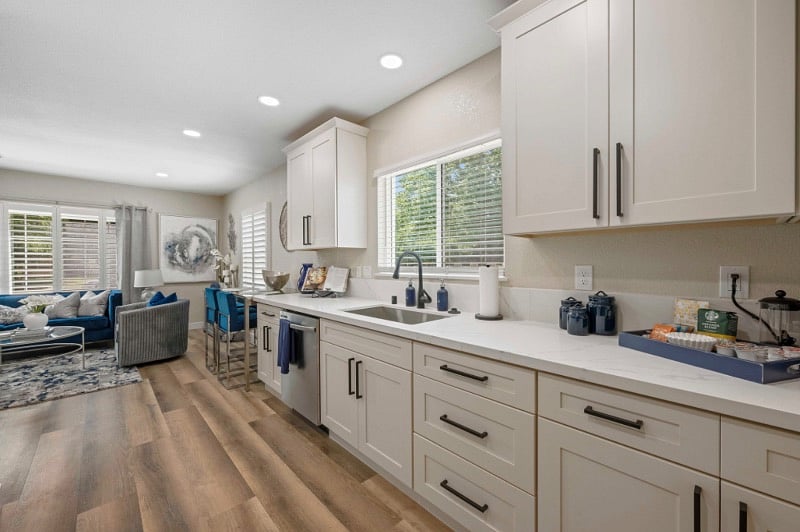 Furnished Finder property 541931_1 photo 26