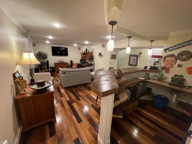 Lower level