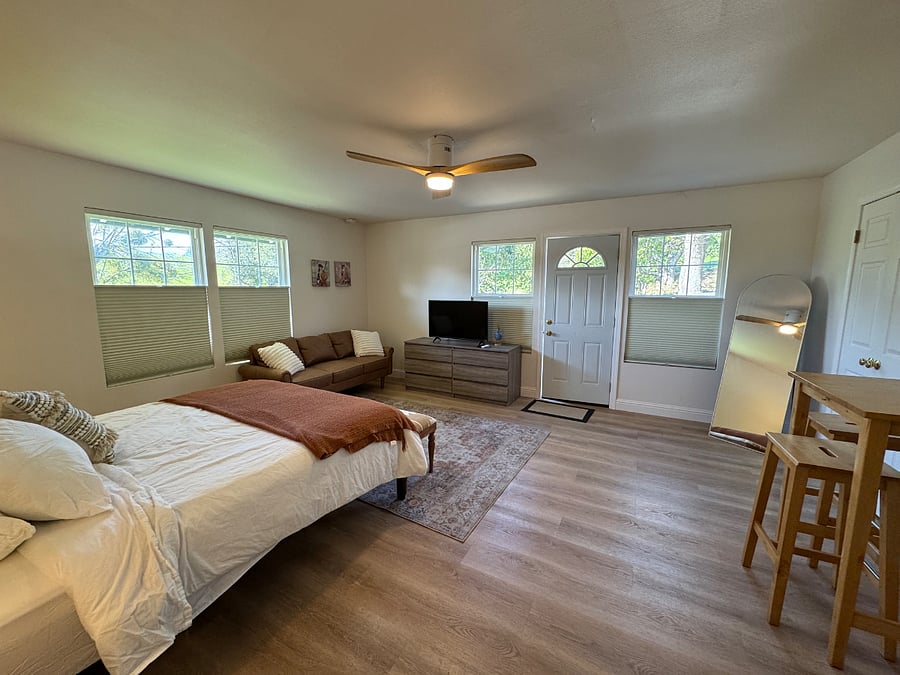 Furnished Finder property 541984_1 photo 5