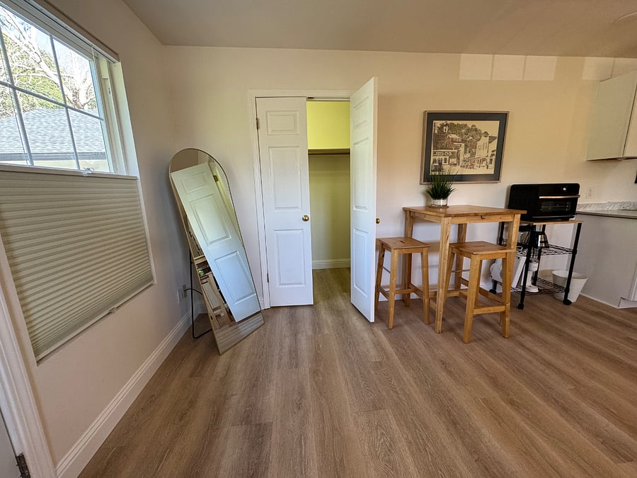 Furnished Finder property 541984_1 photo 6