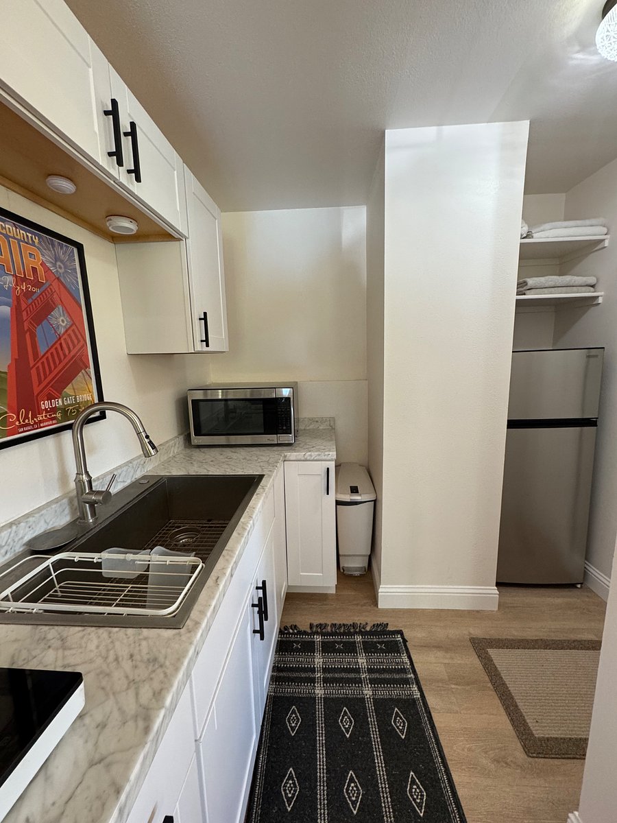Furnished Finder property 541984_1 photo 12