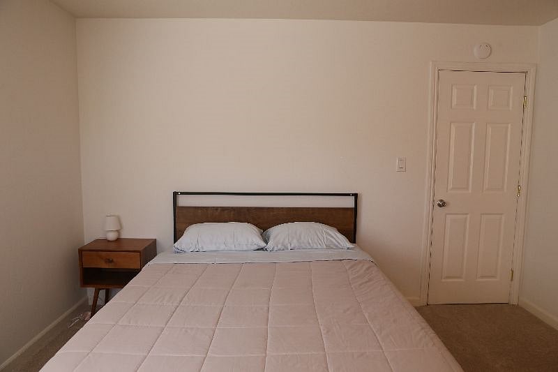 Furnished Finder property 542059_1 photo 11