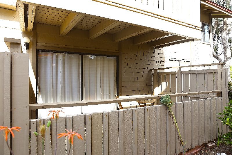 Furnished Finder property 542059_1 photo 16